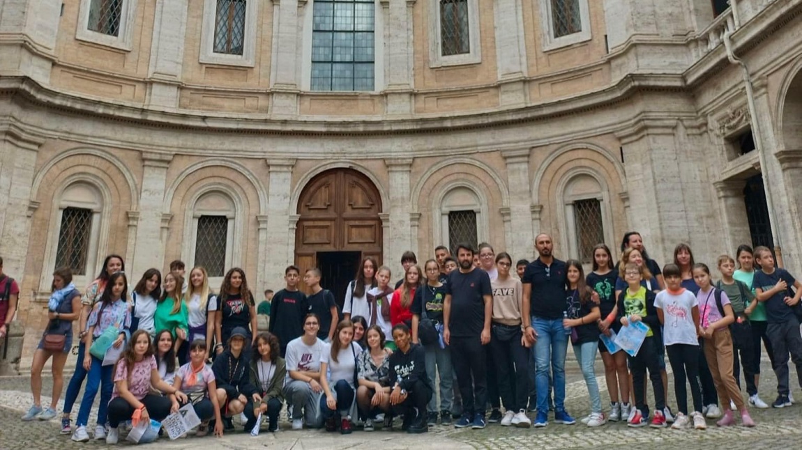 12 Öğrencimiz İtalya'da Erasmus Projesine katıldı